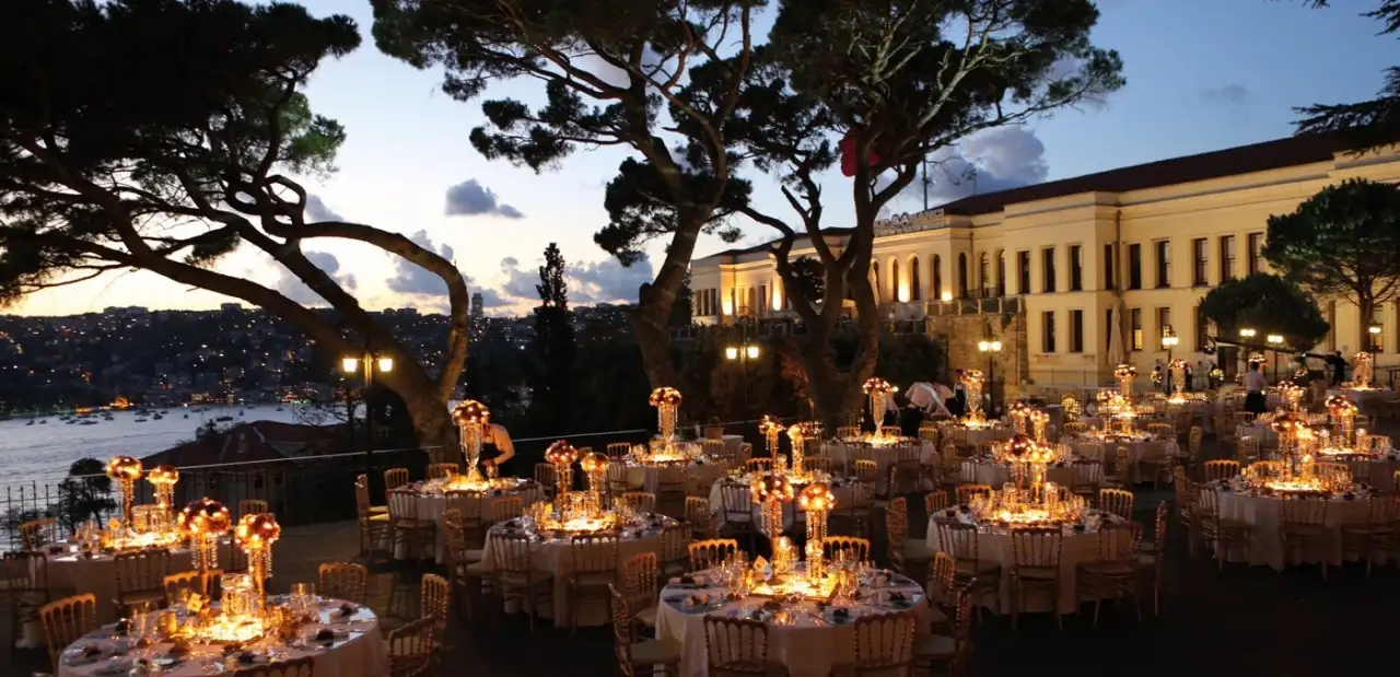 Adile Sultan Sarayı